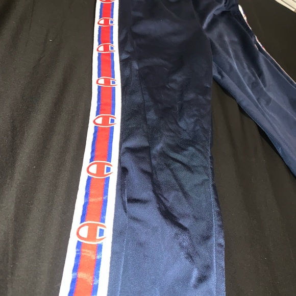 CHAMPION SWEATS - Picture 3 of 5